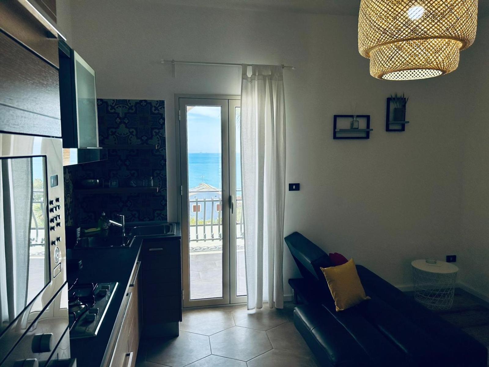 מרינה די פלמה Manca Residence מראה חיצוני תמונה